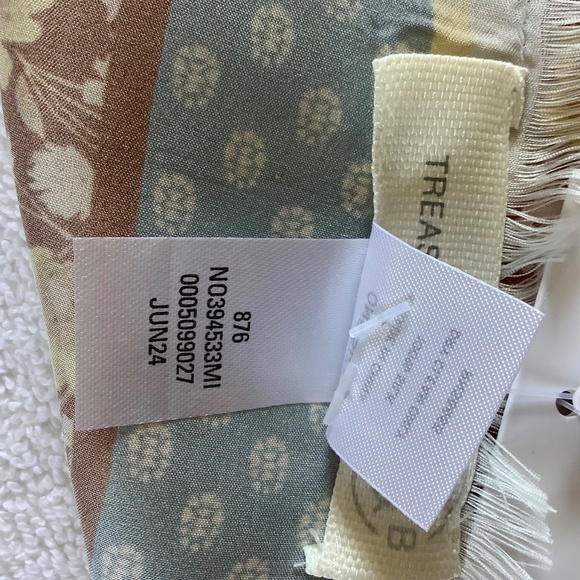 Treasure And Bond Print Square Silk Scarf Rust Gestural Floral OS - Picture 13 of 15